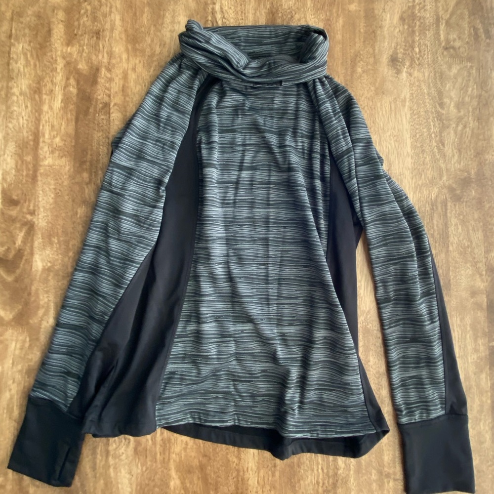 Cascade Performance Fleece Lined Pullover w/ Thumb Holes and Tube Neck